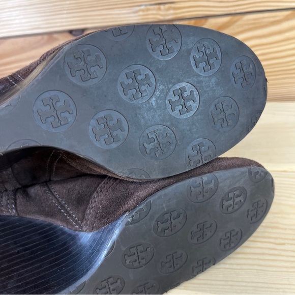 COPY - Tory Burch Adrienne Ankle Boots 7M Booties Brown Suede Leather Wedge Zip… - Picture 14 of 16